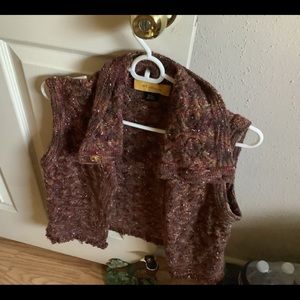 ST John vest, very good condition, small size.